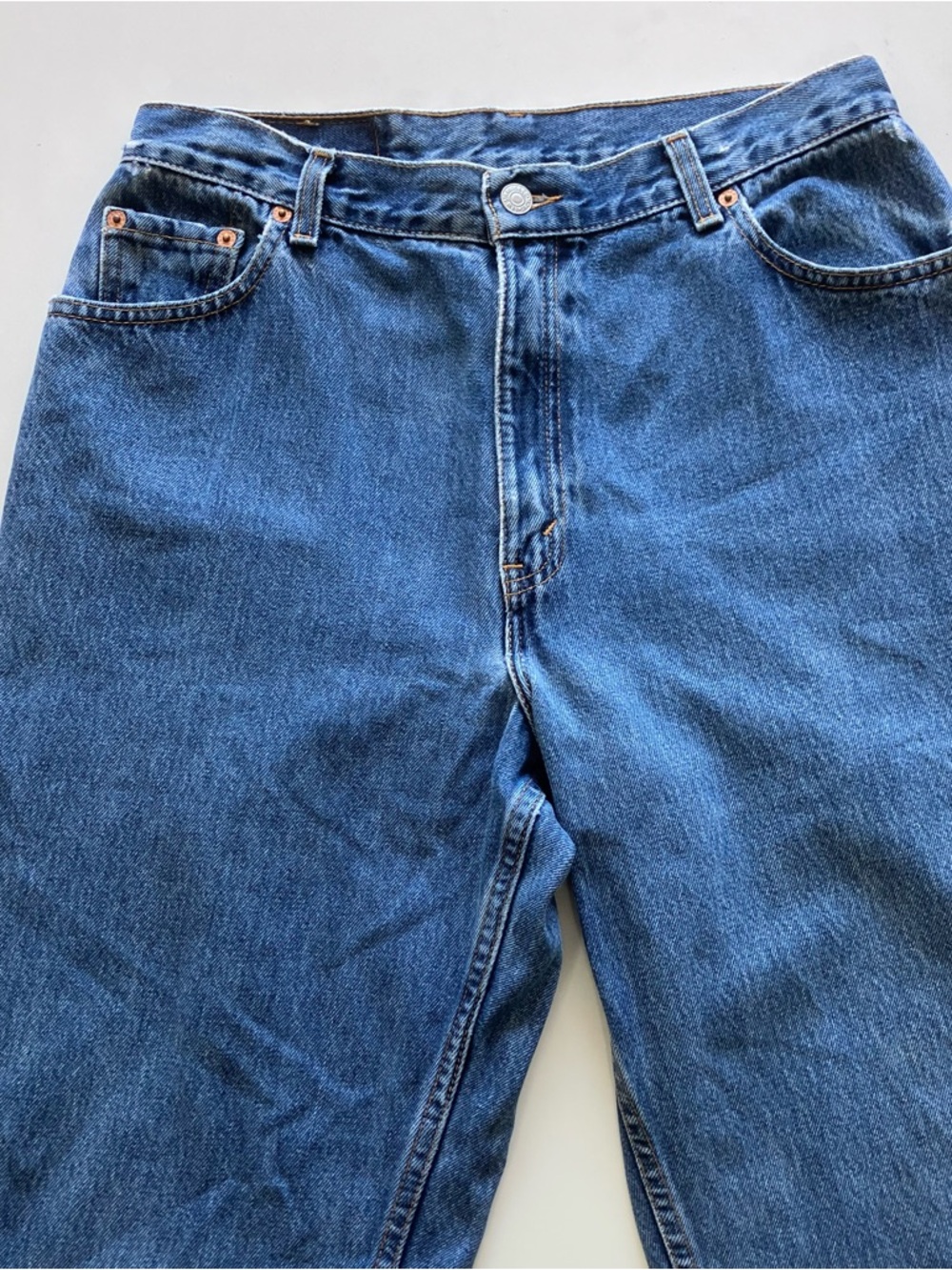 Vintage 90’s musa Levi’s 550 32x32 size 14 women’s 100% cotton “dad jeans”